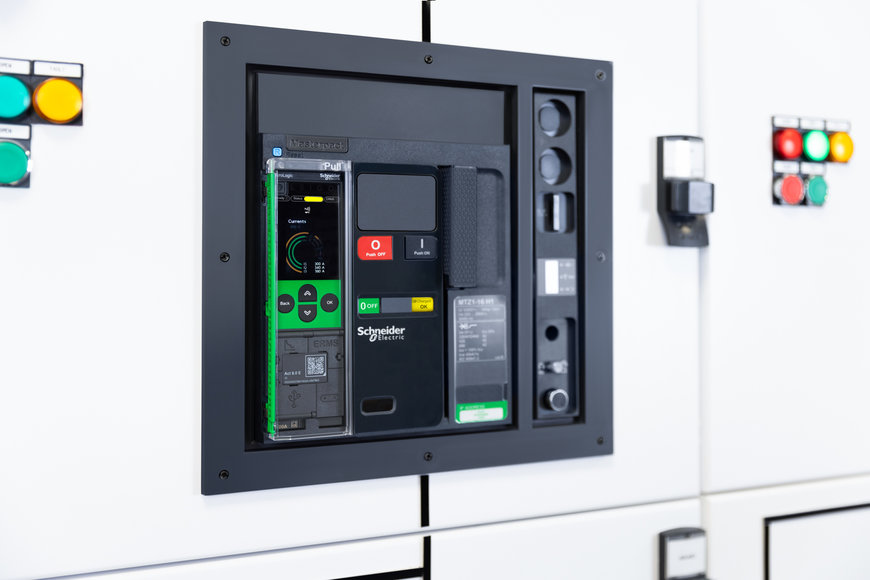 Schneider Electric: MasterPacT MTZ mit neuer Auslöseeinheit MicroLogic Active